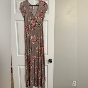 Beautiful Floral Maxi Dress Vanilla Bay